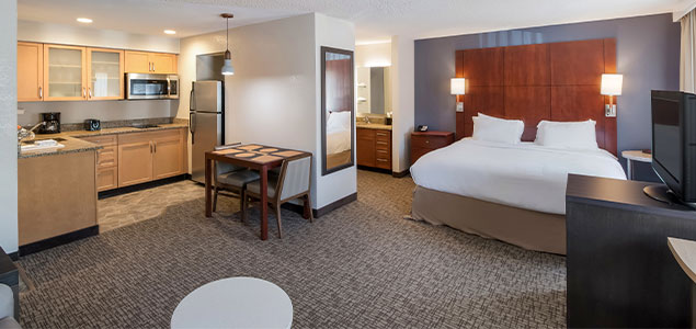 Learn About Our Hotel in Huntington