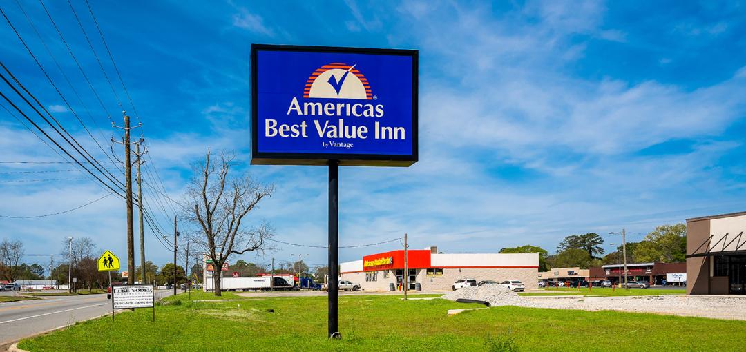 Americas Best Value Inn Montezuma exterior features image