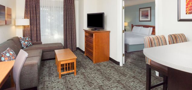 Our All-Suite Hotel Near Perimeter Mall 