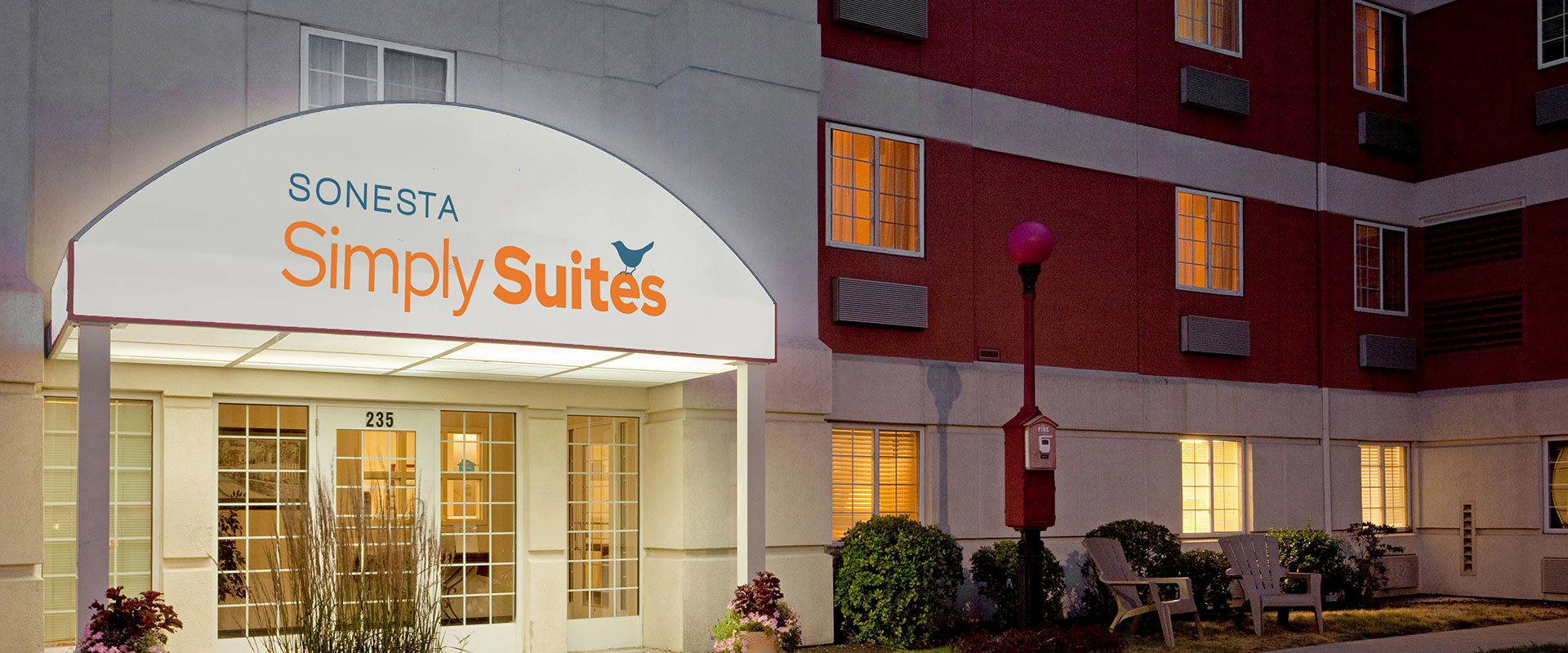 Sonesta Simply Suites Boston Braintree Hotel Exterior Entrance