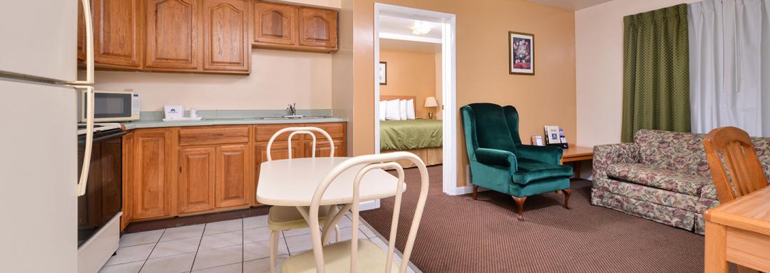 Amenities At Our Jonesville Hotel Rooms