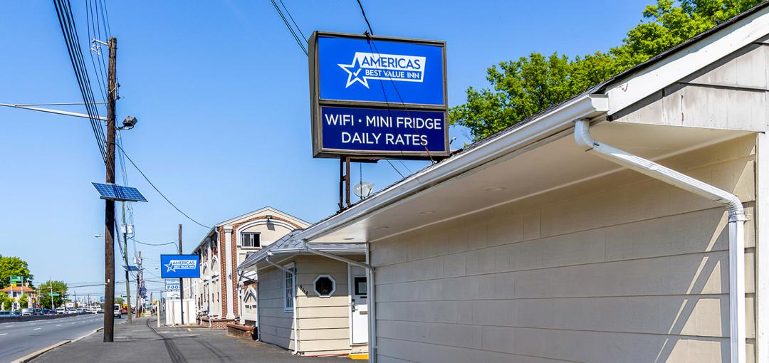 Americas Best Value Inn Avenel Woodbridge exterior signage featured image