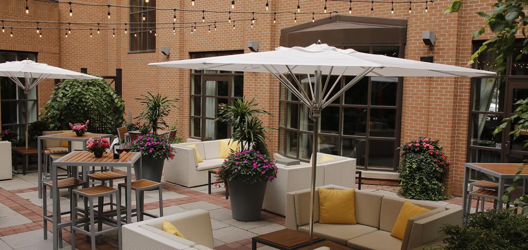 An outdoor area at the The Yorkville Royal Sonesta Hotel Toronto.